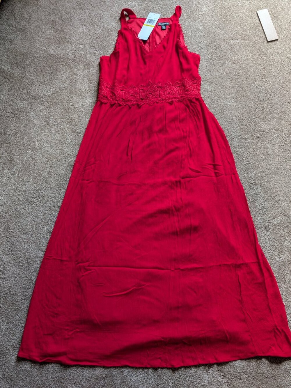 Long modest red dress with lace detail tank top V-neck size medium